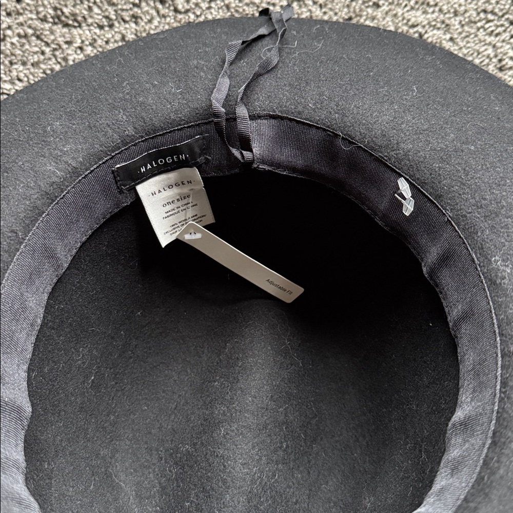 Halogen hat - Picture 2 of 3